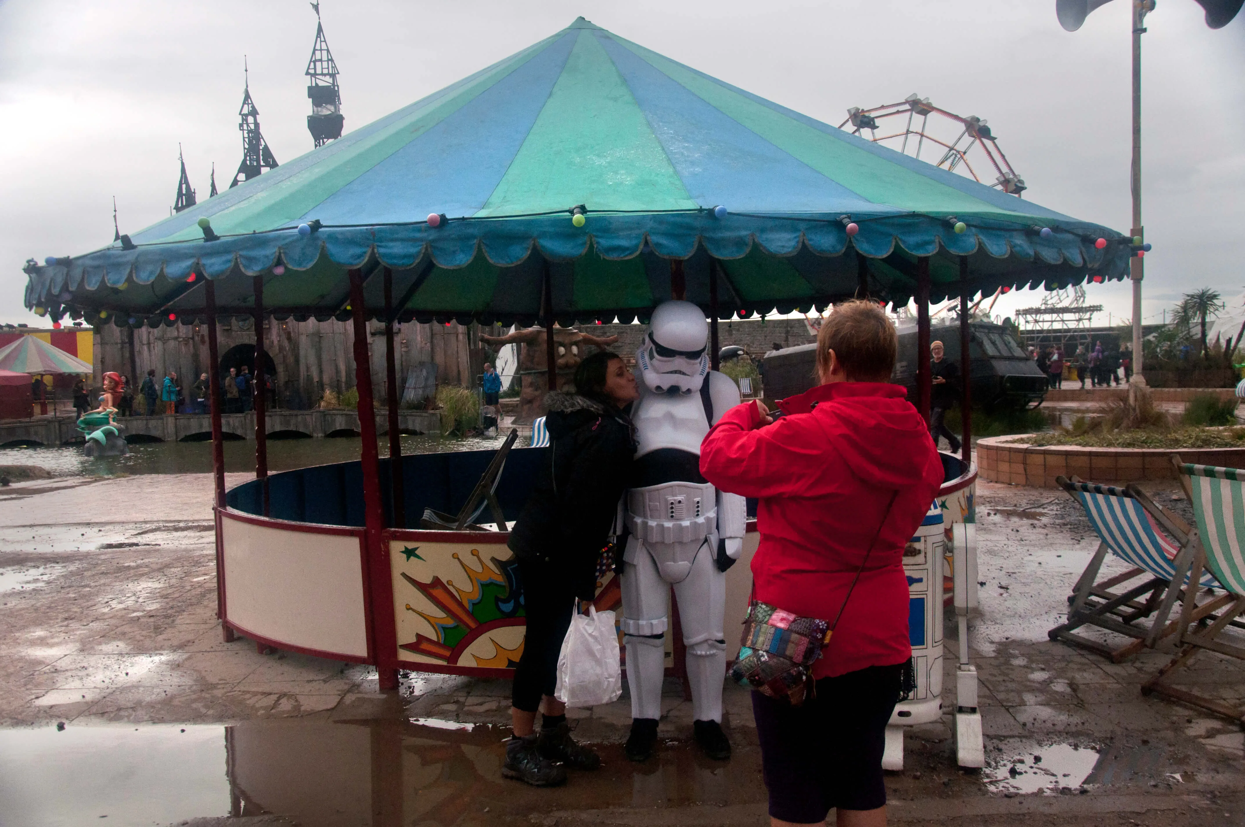 dismaland948